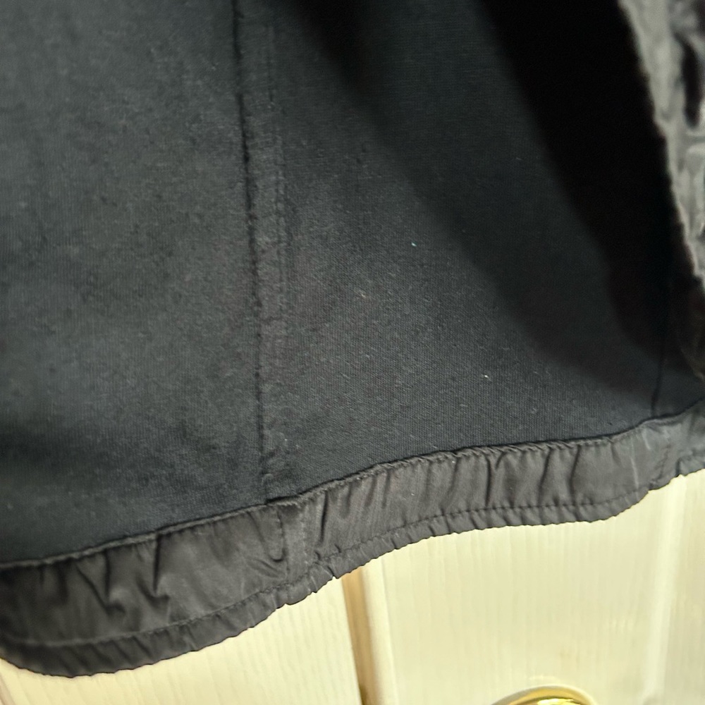 Chico’s black lightweight ruched zip front windbreaker jacket size 2 Large - Picture 9 of 10